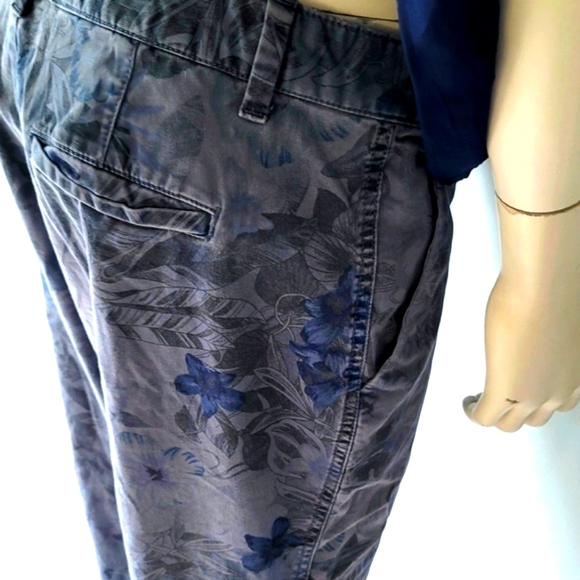 Gap Floral Print Girlfriend Chinos Size 8 - Picture 8 of 16